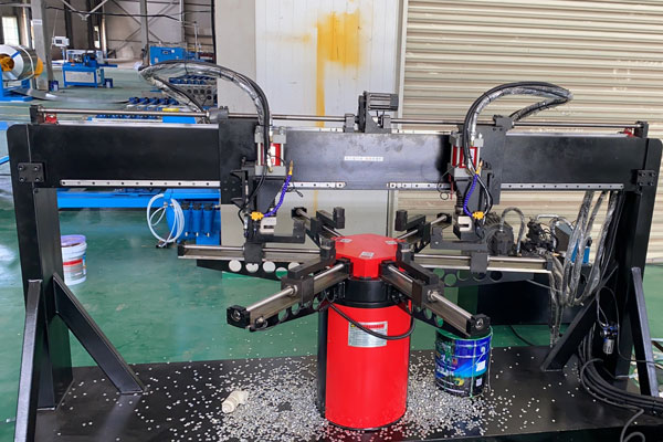 自动化法兰打孔机